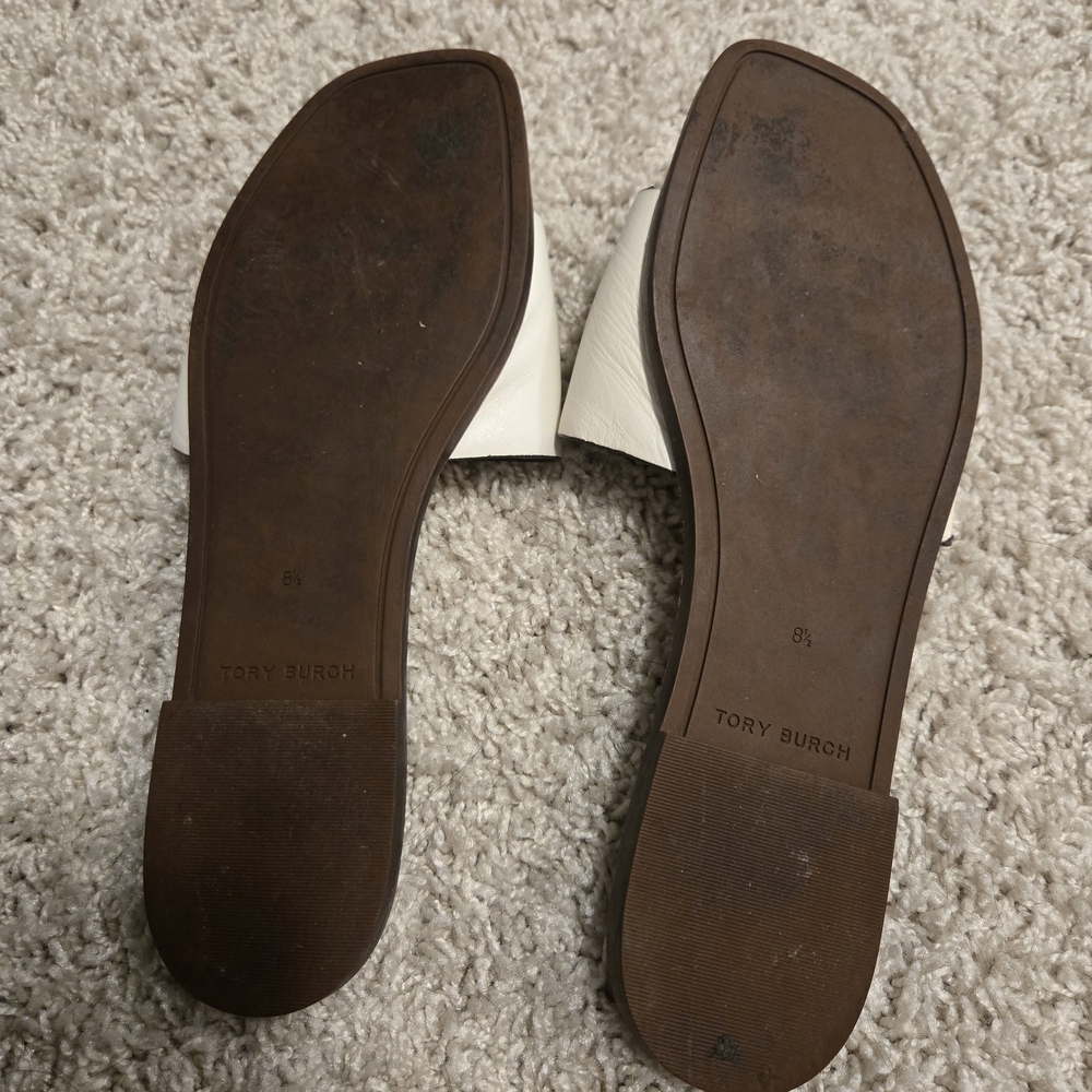 Tory Burch Cream Sandals - Picture 6 of 6